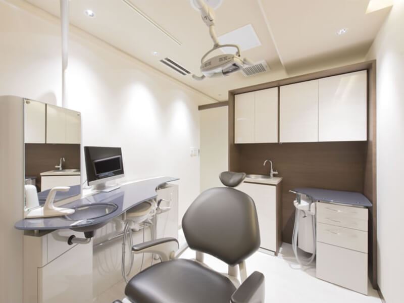 MAKI DENTAL OFFICE GINZA