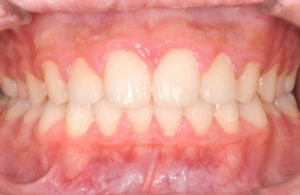 クリスタル歯科