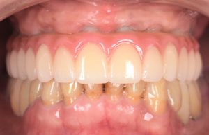 クリスタル歯科