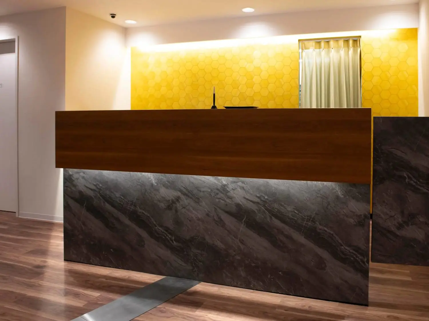 水道橋駅前こばやし皮フ科形成外科