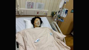 【闘病】『子宮肉腫』で多発転移。仕事を奪われた母が味わう、杖必須の終わらぬ副作用