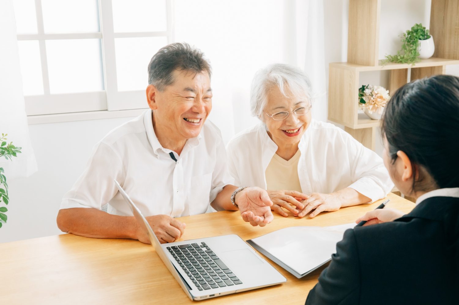 要支援1に認定されるには？条件や心身の状態、申請手続きの流れを解説