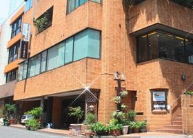 トヨムラ歯科医院