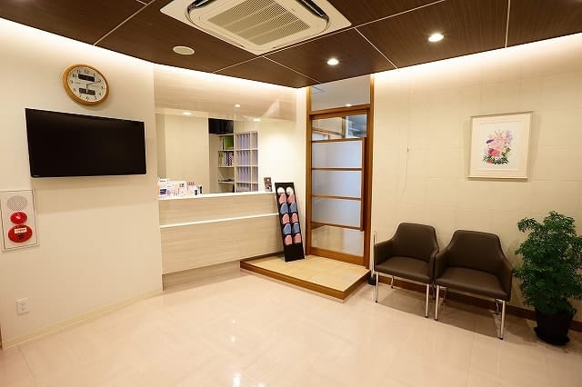 エムデンタルクリニック