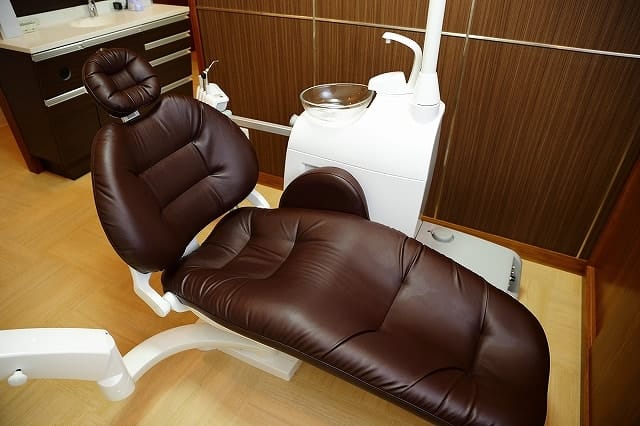 エムデンタルクリニック