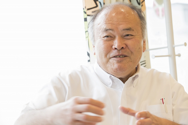 カムカムデンタルクリニック