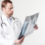 肺動脈性肺高血圧症（PAH）の症状・原因・治療方法について